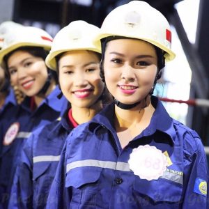 dich vu cung ung lao dong pho thong